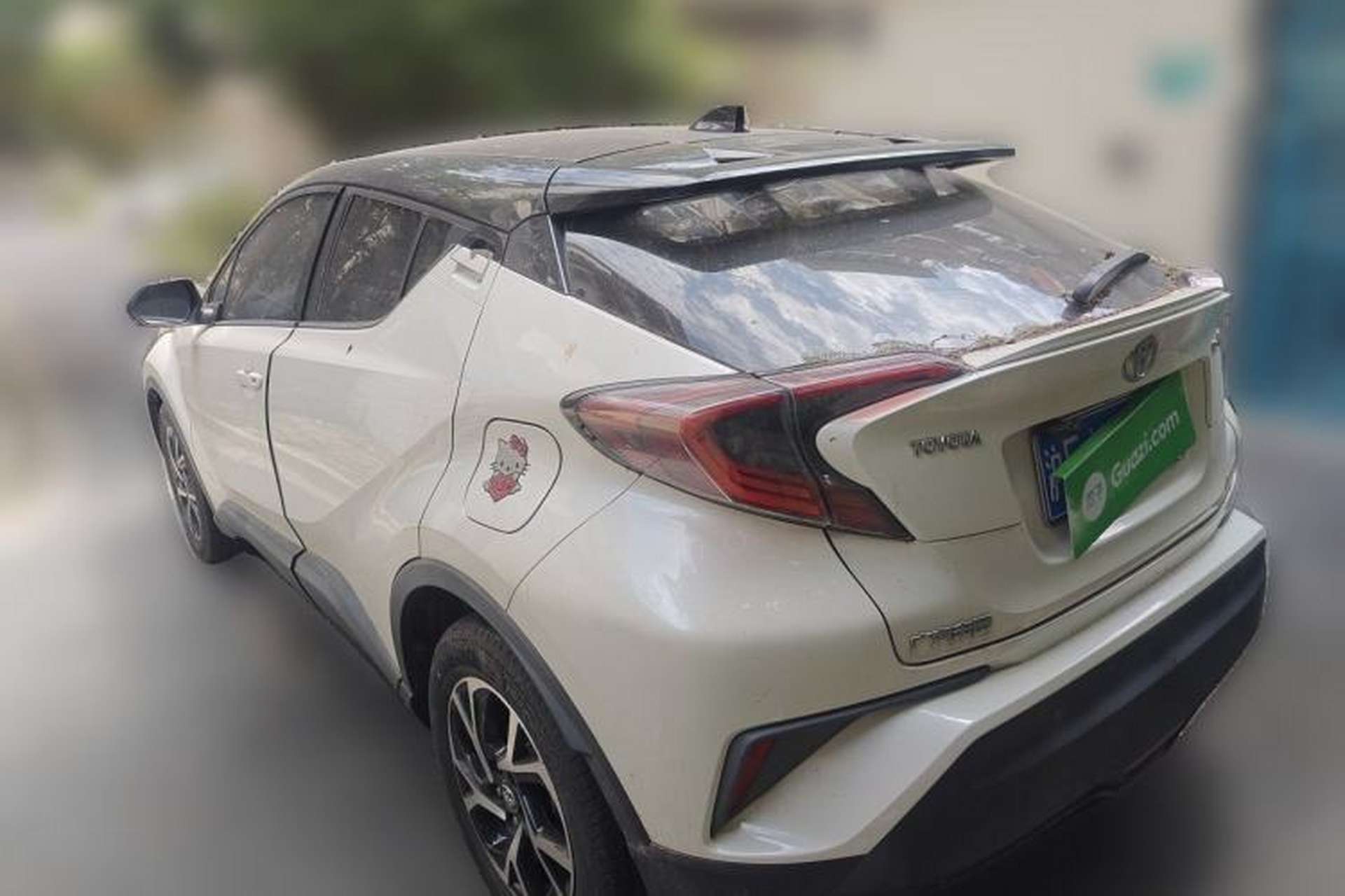 Used Toyota C-HR 2018 2.0L Luxury Sunroof Version China V Emission Standard Rear Left 45 Deg
