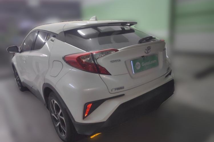 Used Toyota C-HR 2018 2.0L Leading Edition China VI Rear Left 45 Deg
