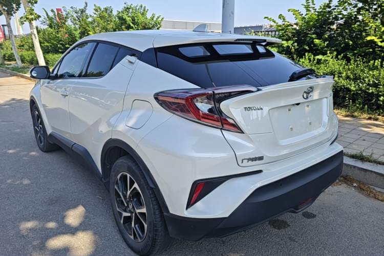 Used Toyota C-HR 2018 2.0L Luxury Edition China V Standard Rear Left 45 Deg
