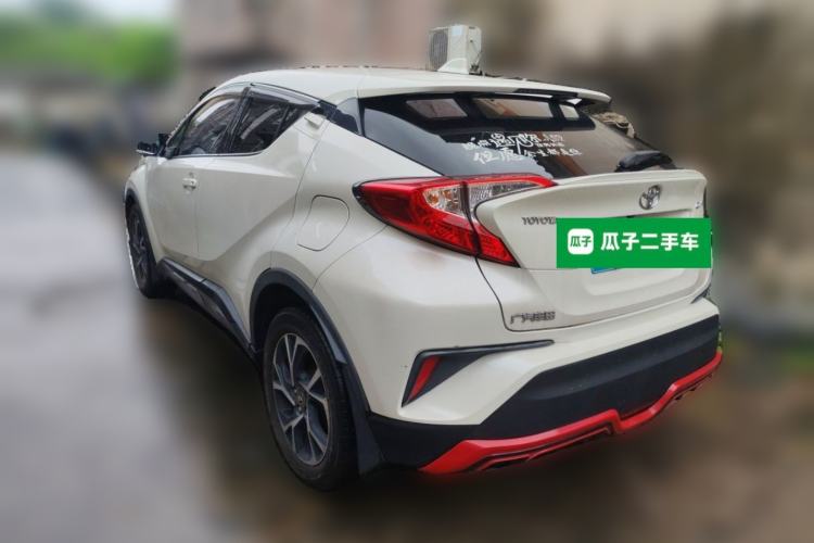 Used Toyota C-HR 2018 2.0L Leading Edition China VI Rear Left 45 Deg