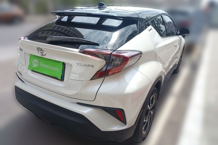 Used Toyota C-HR 2018 2.0L Luxury Sunroof Version China VI Standard Rear Right 45 Deg