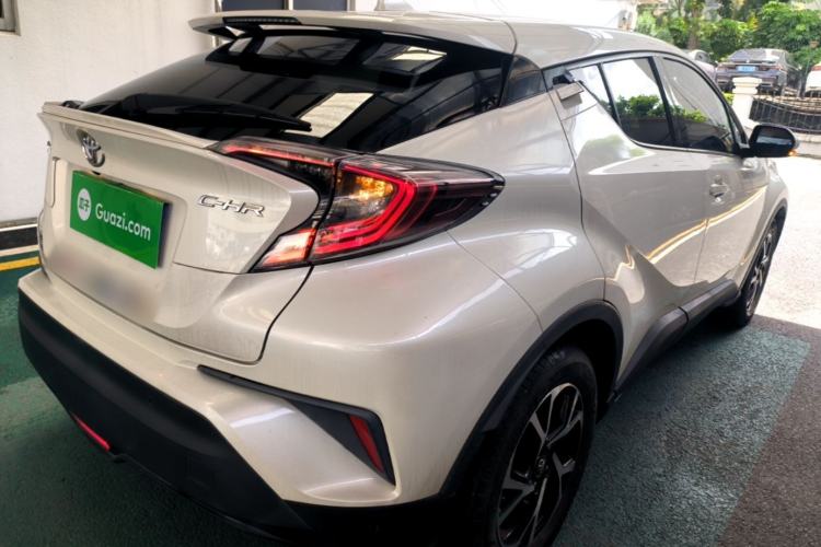 Used Toyota C-HR 2018 2.0L Flagship Sunroof Version China V Standard Rear Right 45 Deg