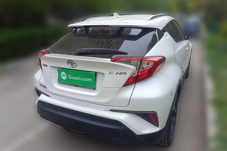 Used Toyota C-HR 2018 2.0L Leading with Sunroof China V Standard Rear Right 45 Deg