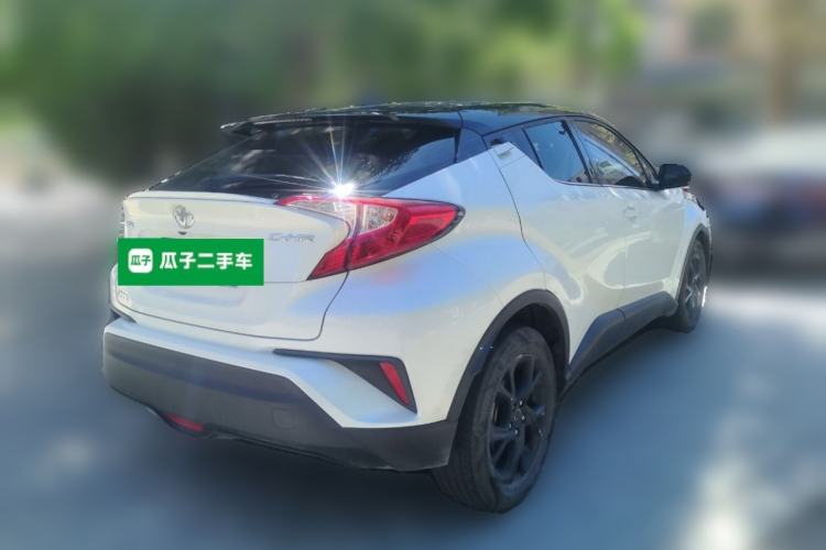 Used Toyota C-HR 2018 2.0L Leading Edition China V-standard Rear Right 45 Deg