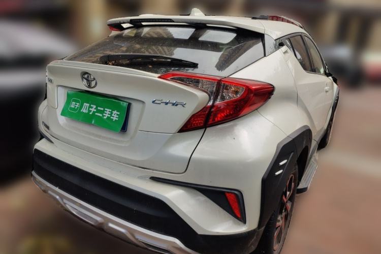 Used Toyota C-HR 2018 2.0L Coolway Leading Edition China V Standard Rear Right 45 Deg