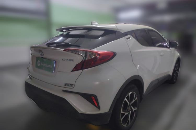 Used Toyota C-HR 2018 2.0L Leading Edition China VI Rear Right 45 Deg