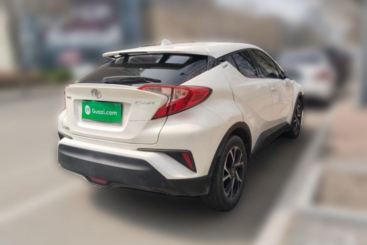 Used Toyota C-HR 2018 2.0L Leading Edition China VI Rear Right 45 Deg