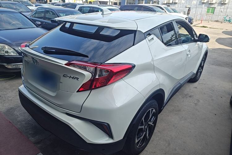 Used Toyota C-HR 2018 2.0L Leading Edition China V-standard Rear Right 45 Deg