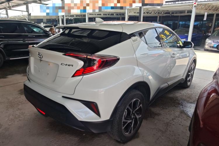 Used Toyota C-HR 2018 2.0L Luxury Edition China V Standard Rear Right 45 Deg