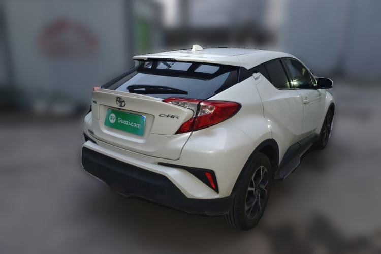 Used Toyota C-HR 2018 2.0L Leading with Sunroof China VI Standard Rear Right 45 Deg