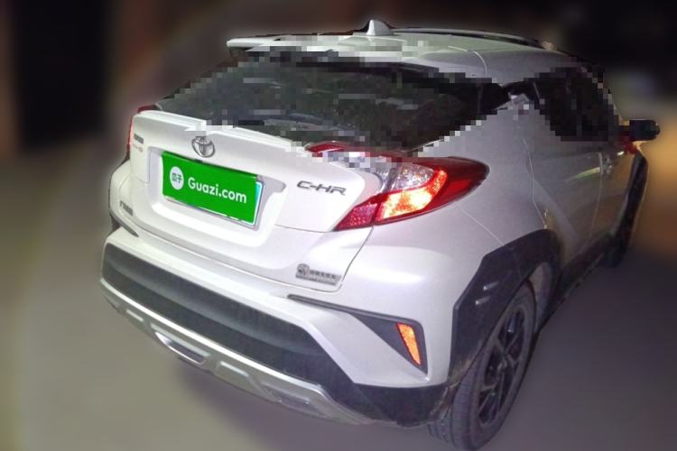 Used Toyota C-HR 2018 2.0L Coolway Leading Edition with Sunroof China VI Standard Rear Right 45 Deg