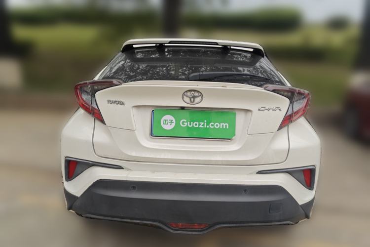 Used Toyota C-HR 2018 2.0L Luxury Edition China V Standard Rear