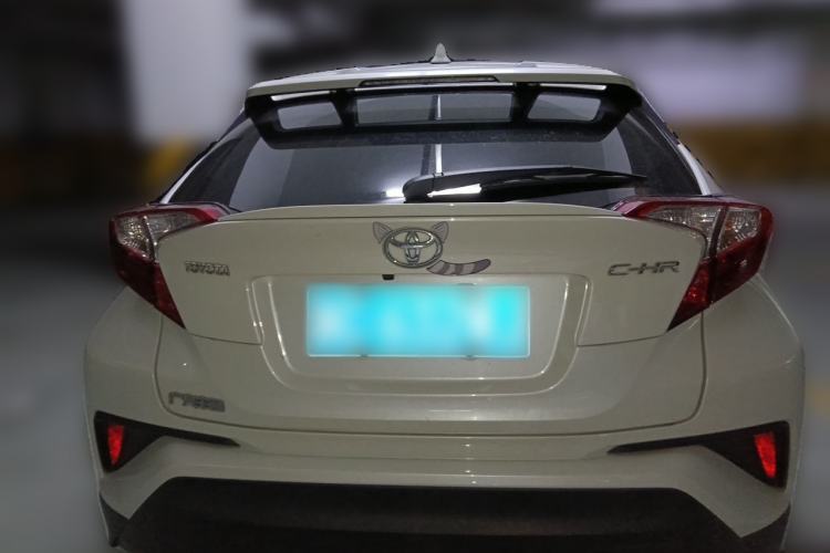 Used Toyota C-HR 2018 2.0L Leading with Sunroof China VI Standard Rear