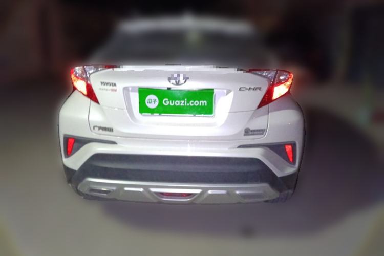 Used Toyota C-HR 2018 2.0L Coolway Leading Edition with Sunroof China VI Standard Rear