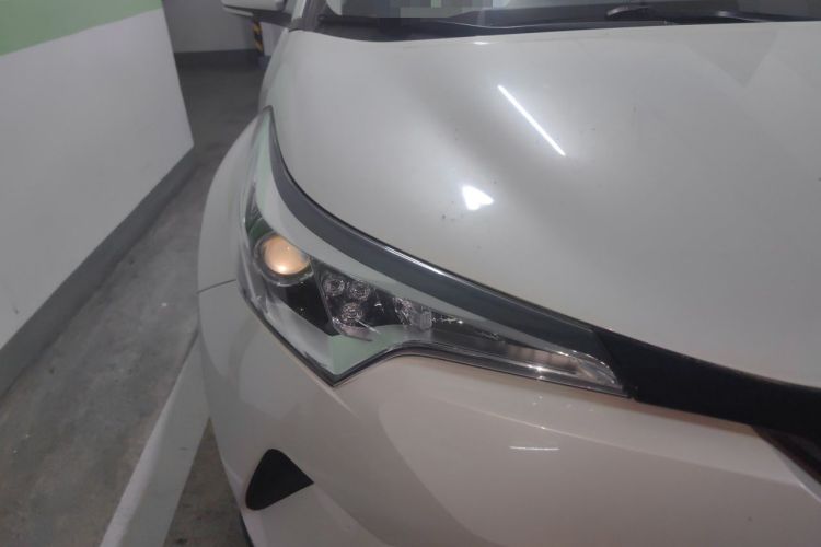 Used Toyota C-HR 2018 2.0L Leading Edition China VI Right Front Headlight