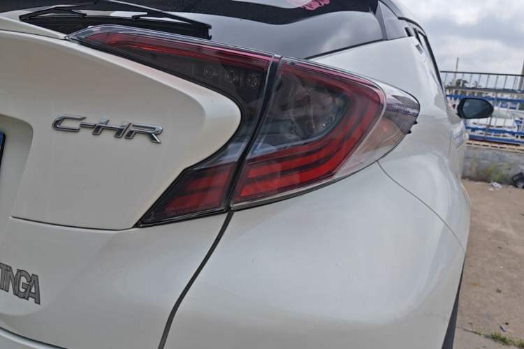 Used Toyota C-HR 2018 2.0L Flagship Version China V Standard Right Rear Taillight