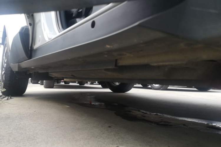 Used Toyota C-HR 2018 2.0L Leading Edition China V-standard Right Side Sill