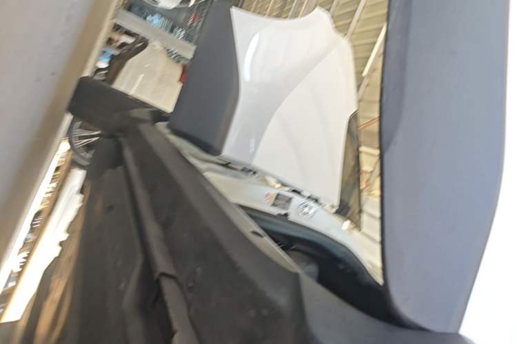 Used Toyota C-HR 2018 2.0L Luxury Edition China V Standard Right Side Sill