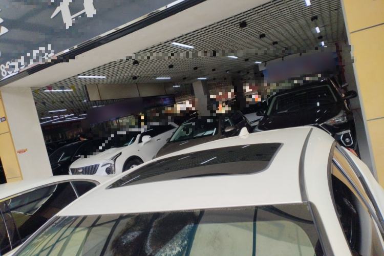 Used Toyota C-HR 2018 2.0L Leading with Sunroof China V Standard Roof
