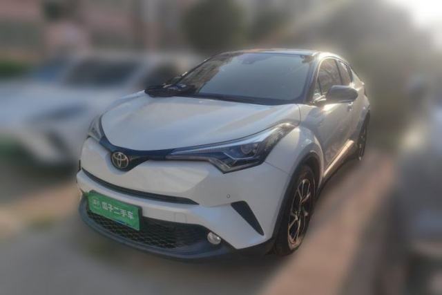Używany Toyota C-HR 2018 2.0L Luxury Sunroof Version China VI Standard