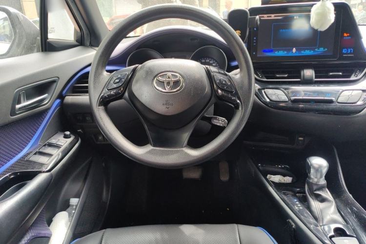 Used Toyota C-HR 2018 2.0L Coolway Leading Edition China V Standard Steering Wheel