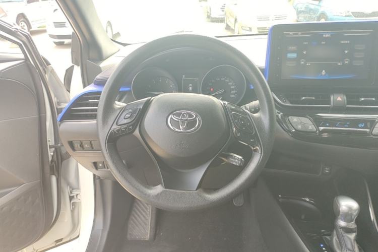 Used Toyota C-HR 2018 2.0L Leading Edition China V-standard Steering Wheel