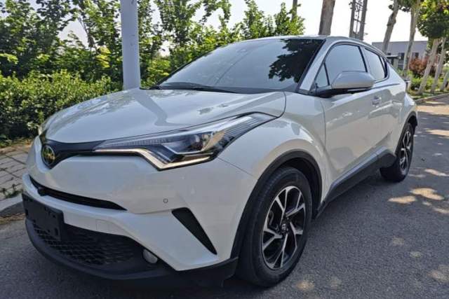 Used Toyota C-HR 2018 2.0L Luxury Edition China V Standard