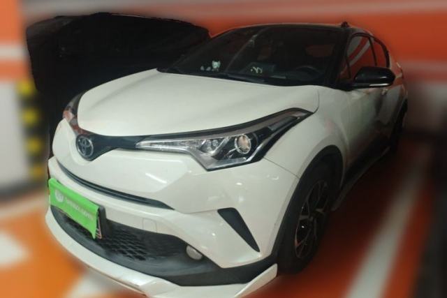 Used Toyota C-HR 2018 2.0L Leading Edition China VI