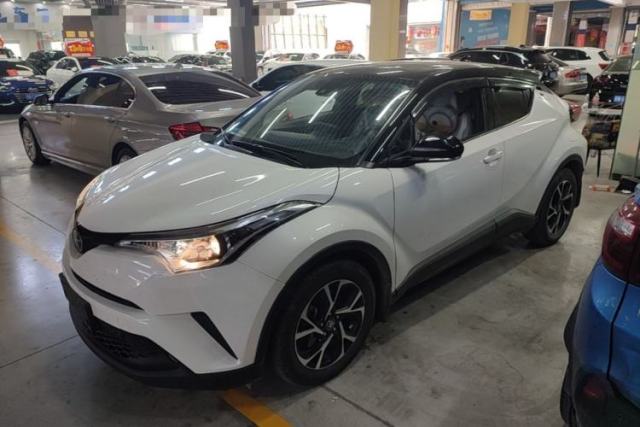 Used Toyota C-HR 2018 2.0L Leading with Sunroof China V Standard