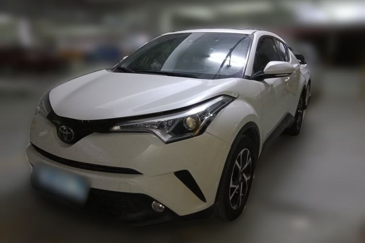 Used Toyota C-HR 2018 2.0L Leading with Sunroof China VI Standard Guazi used car, China used car export, Used car for sale, Used  cars, Cheapest cars for sale