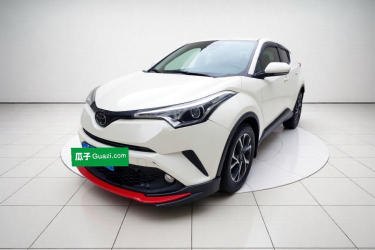 Ojetý Toyota C-HR 2018 2.0L Leading Edition China VI Guazi used car, China used car export, Used car for sale, Used cars, Cheapest cars for sale