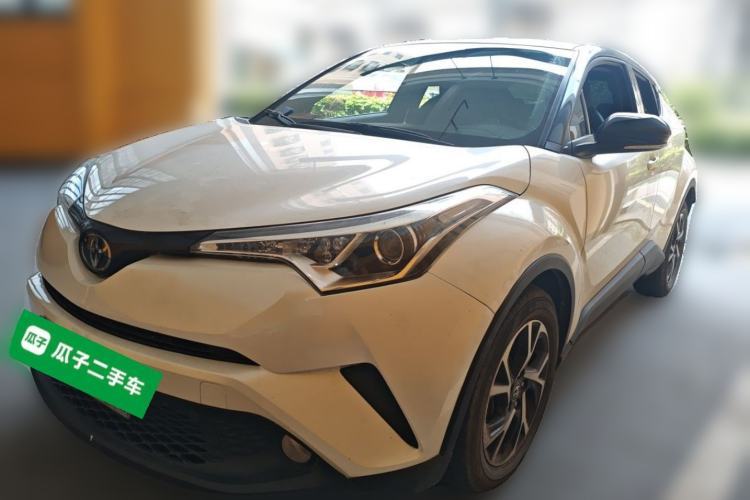 Used Toyota C-HR 2018 2.0L Leading with Sunroof China VI Standard Guazi used car, China used car export, Used car for sale, Used  cars, Cheapest cars for sale