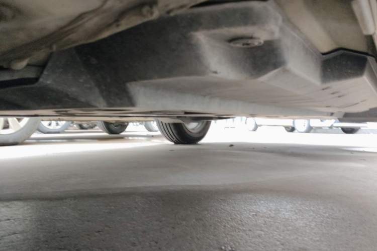Used Toyota C-HR 2018 2.0L Leading Edition China VI Chassis Front Left