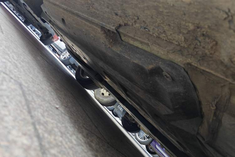 Used Toyota C-HR 2018 2.0L Leading Edition China V-standard Chassis Front Right
