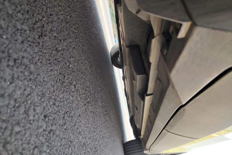 Used Toyota C-HR 2018 2.0L Leading with Sunroof China V Standard Chassis Rear Right