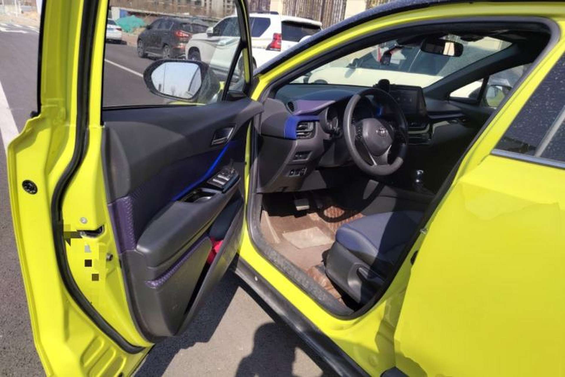 Used Toyota C-HR 2018 2.0L Leading with Sunroof China V Standard Driver Seat
