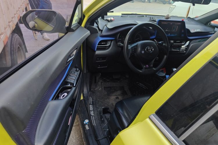 Used Toyota C-HR 2018 2.0L Leading Edition China V-standard Driver Seat