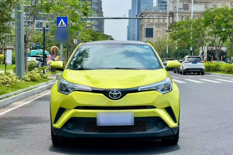 Used Toyota C-HR 2018 2.0L Elite Edition China V standard Exterior 2