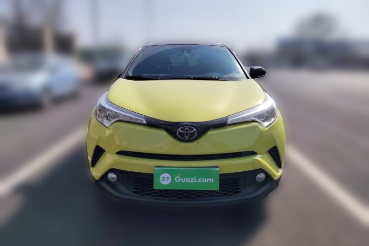 Used Toyota C-HR 2018 2.0L Leading with Sunroof China V Standard Front