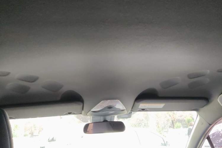 Used Toyota C-HR 2018 2.0L Leading Edition China VI Headliner