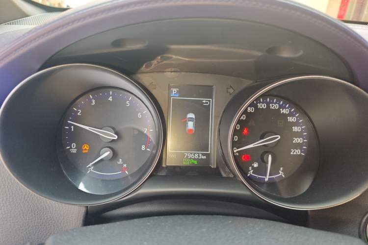 Used Toyota C-HR 2018 2.0L Luxury Sunroof Version China V Emission Standard Instrument Cluster