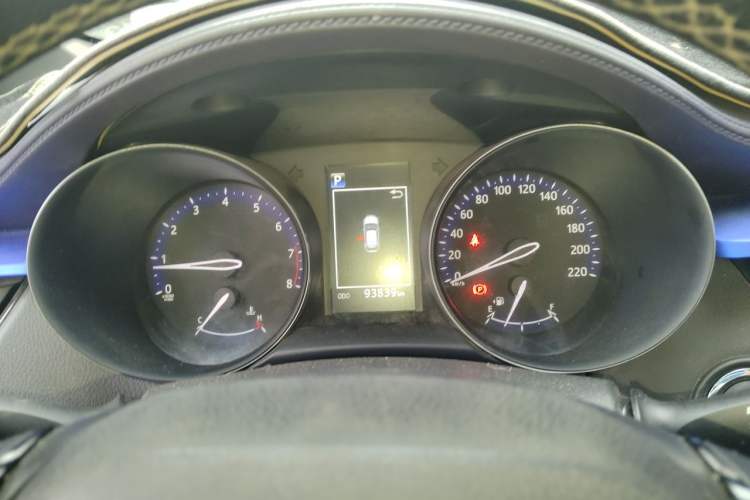 Used Toyota C-HR 2018 2.0L Leading with Sunroof China V Standard Instrument Cluster