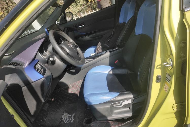 Used Toyota C-HR 2018 2.0L Leading Edition China V-standard Left Front Seat