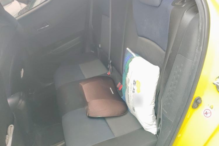 Used Toyota C-HR 2018 2.0L Leading Edition China VI Left Rear Seat