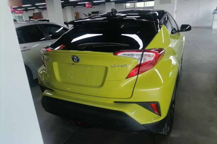 Used Toyota C-HR 2018 2.0L Leading Edition China VI Rear