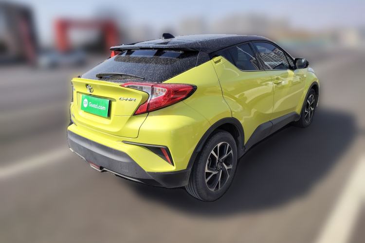 Used Toyota C-HR 2018 2.0L Leading with Sunroof China V Standard Rear Right 45 Deg
