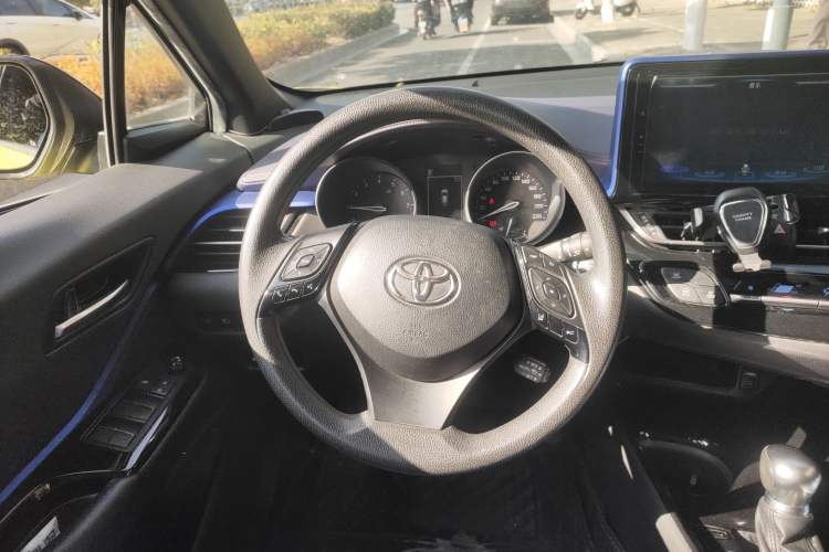 Used Toyota C-HR 2018 2.0L Leading Edition China V-standard Steering Wheel