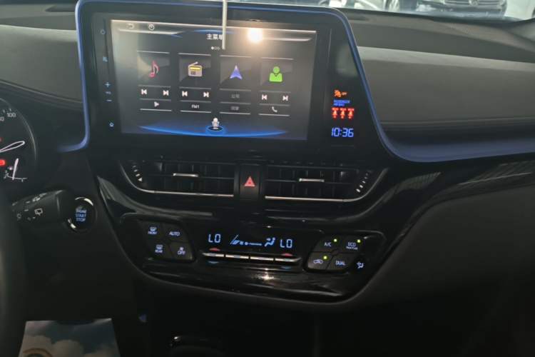 Used Toyota C-HR 2020 2.0L Luxury Edition Audio And AC Panel
