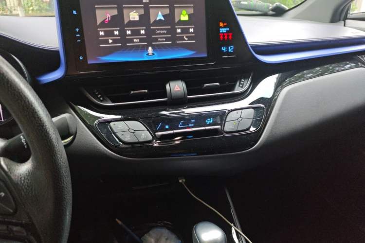 Used Toyota C-HR 2020 2.0L Leading Edition Audio And AC Panel