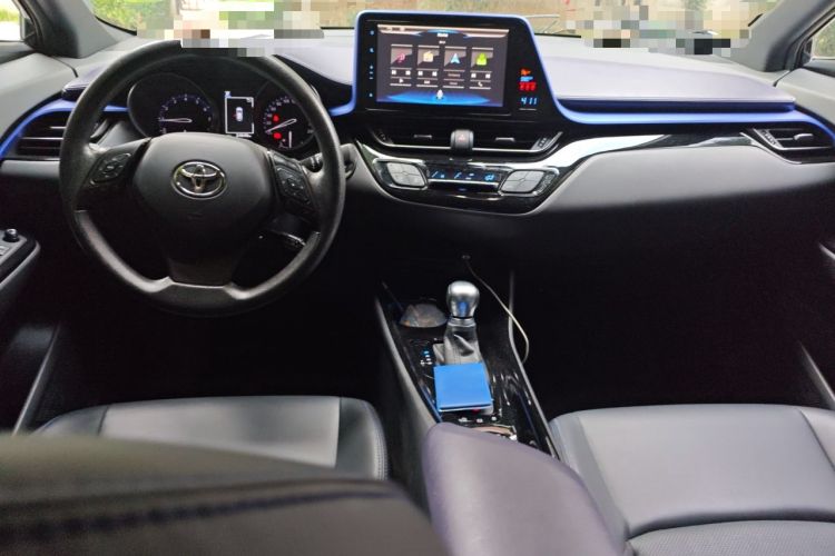 Used Toyota C-HR 2020 2.0L Leading Edition Center Console